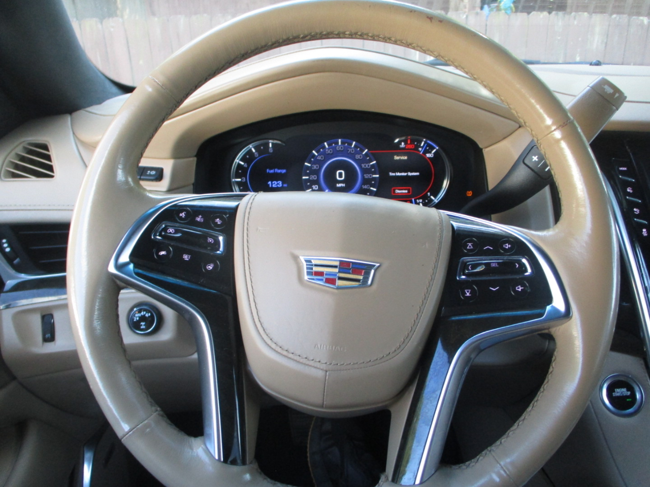 2019 Cadillac Escalade ESV Platinum photo 14