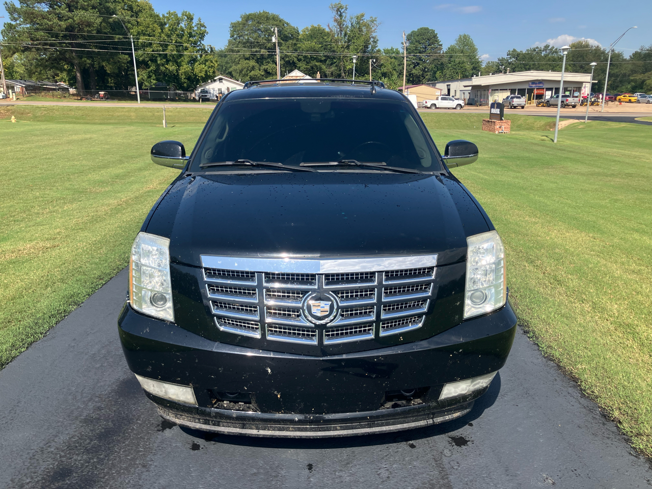 Cadillac Escalade AWD 4dr Luxury 2010 Cadillac Escalade AWD 4dr Luxury 2010