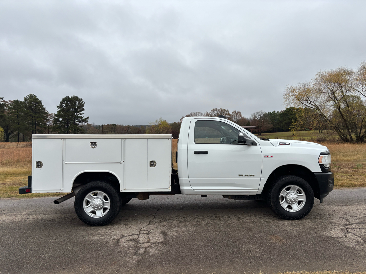2022 RAM 2500 Tradesman 4x4 Reg Cab 8' Box