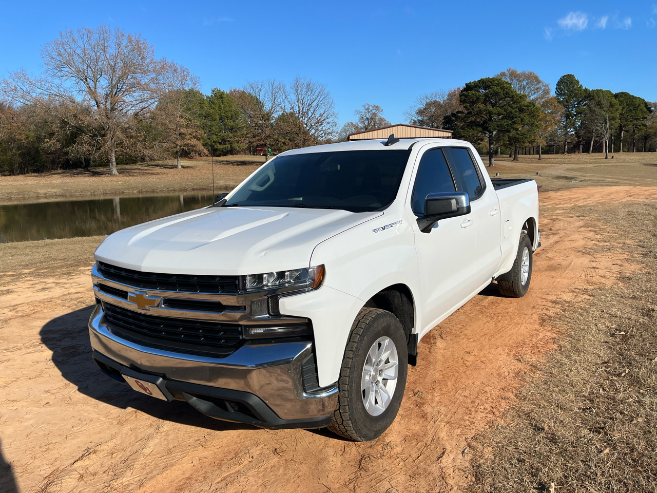 Chevrolet Silverado 1500 4WD Double Cab 147" LT 2020