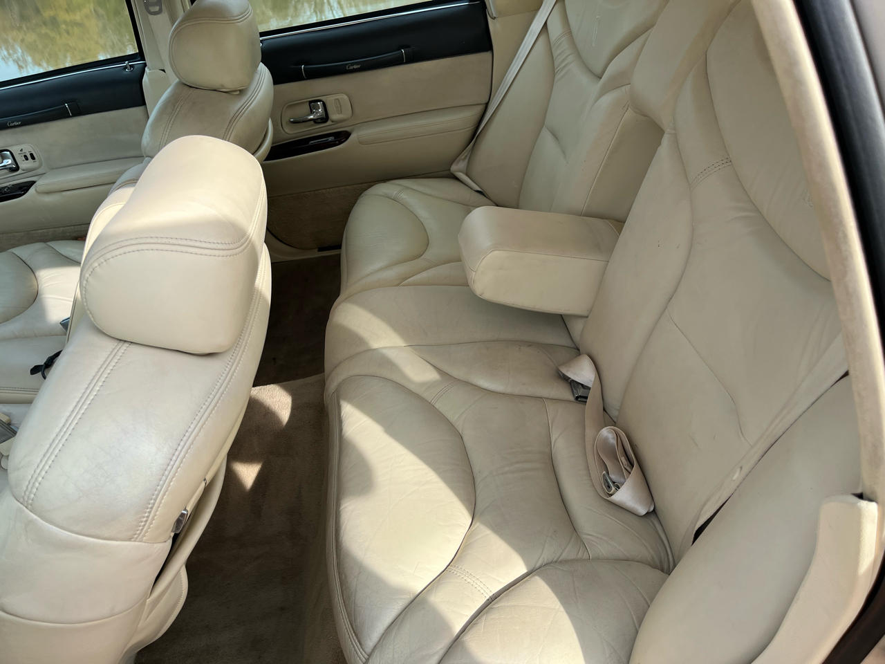 Lincoln Town Car 4dr Sdn Cartier 1996