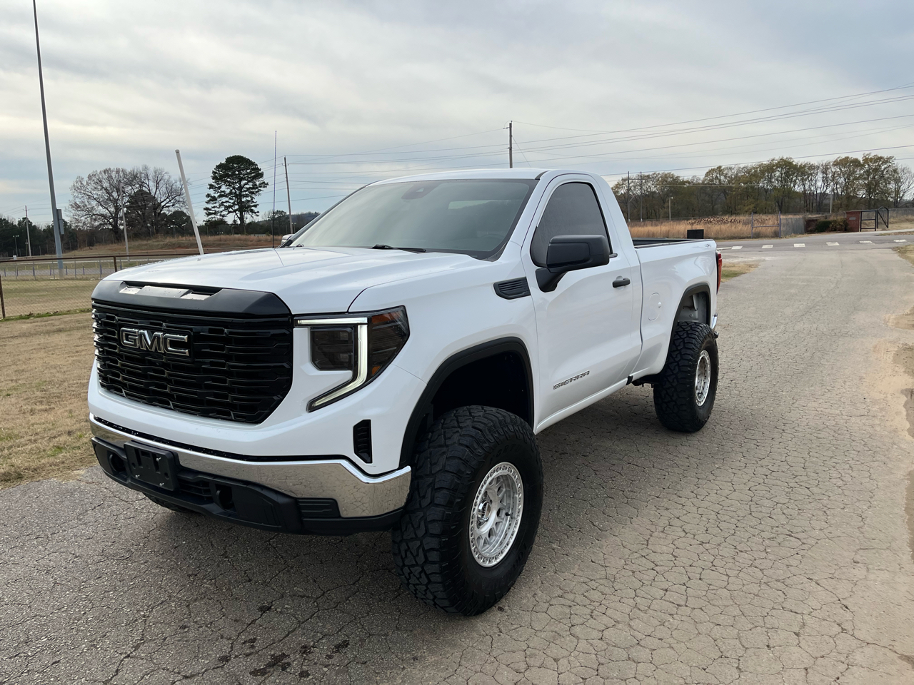 GMC Sierra 1500 4WD Reg Cab 126" Pro 2023