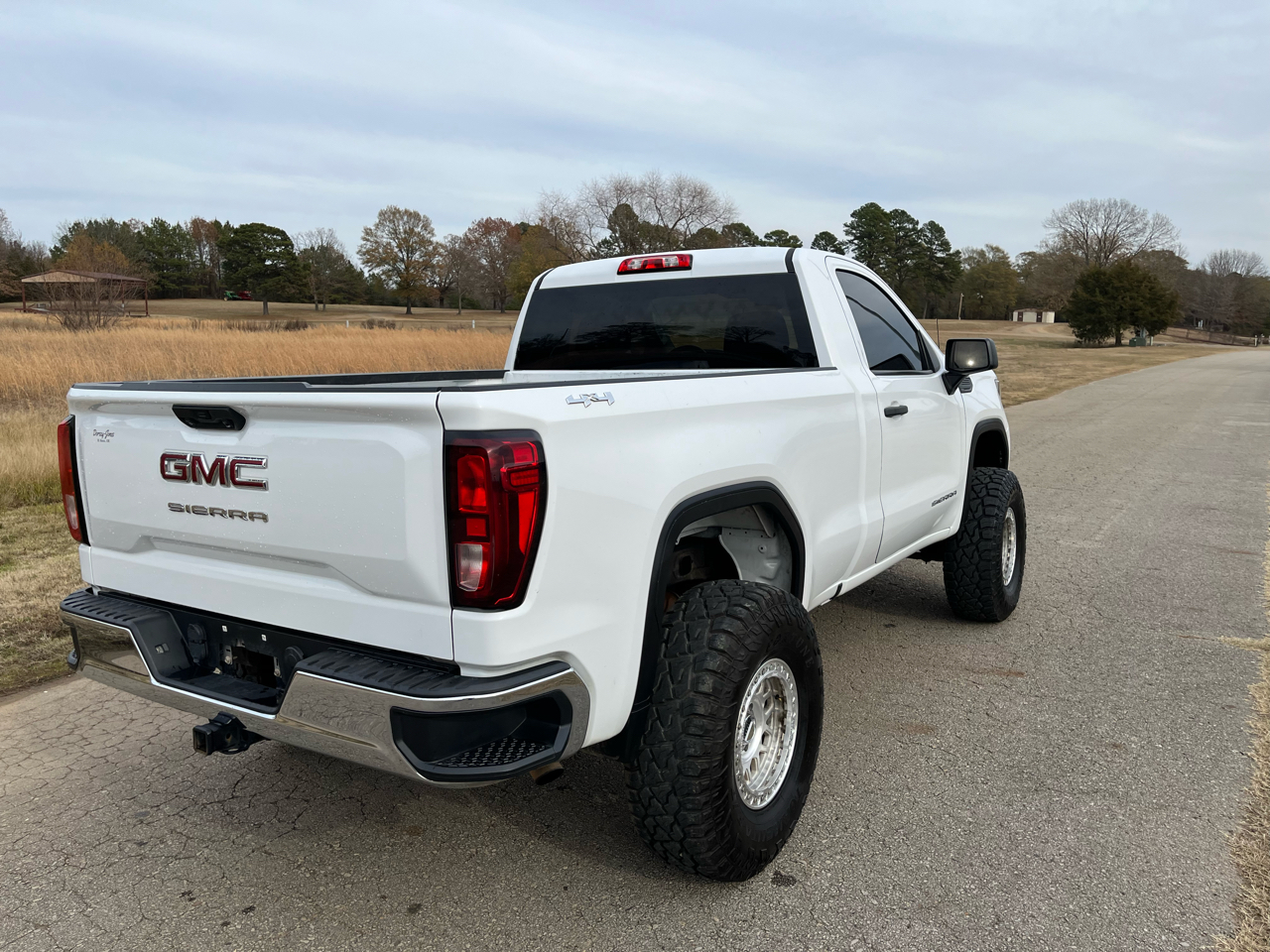 GMC Sierra 1500 4WD Reg Cab 126" Pro 2023