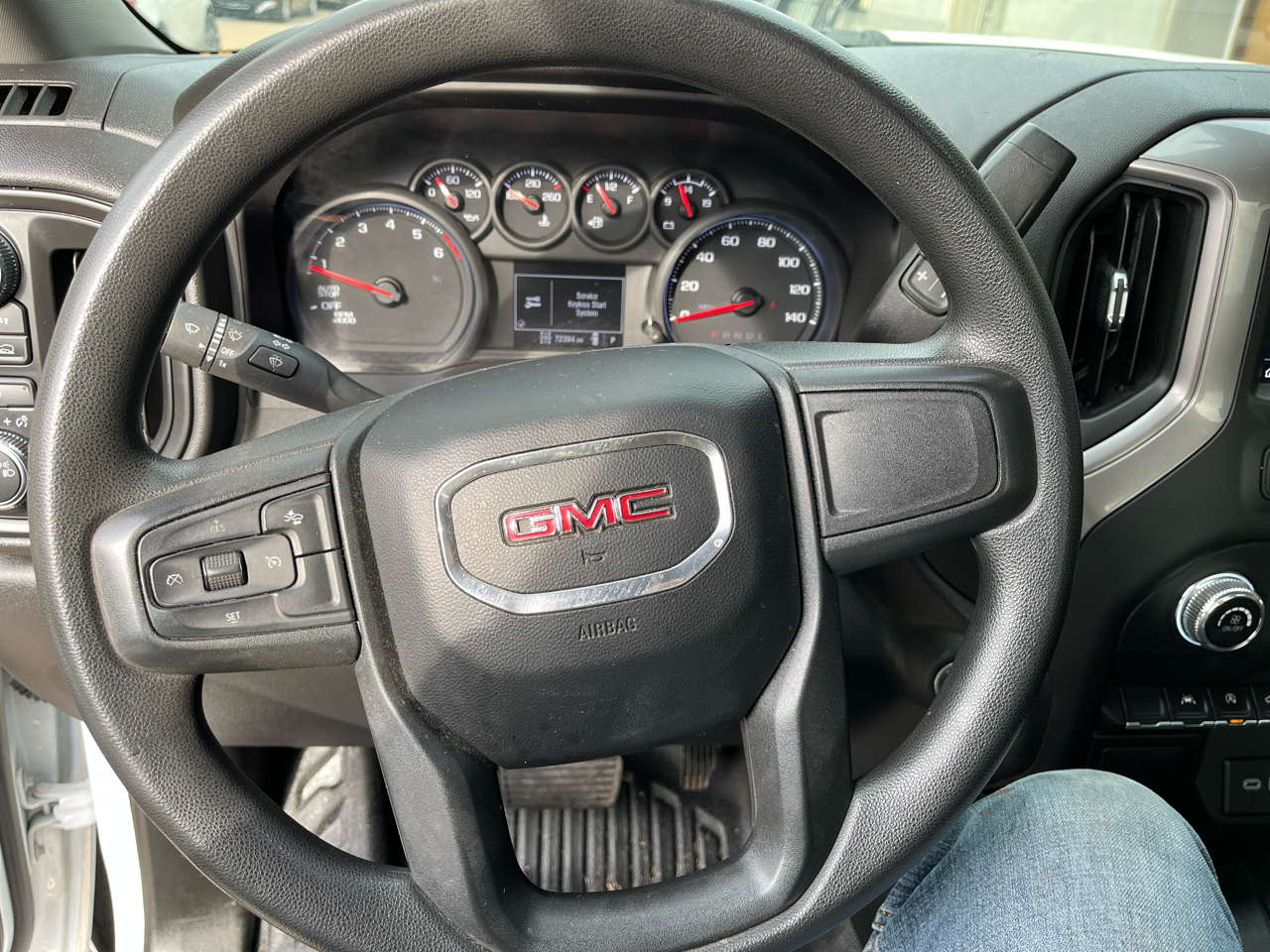 GMC Sierra 1500 4WD Reg Cab 126" Pro 2023