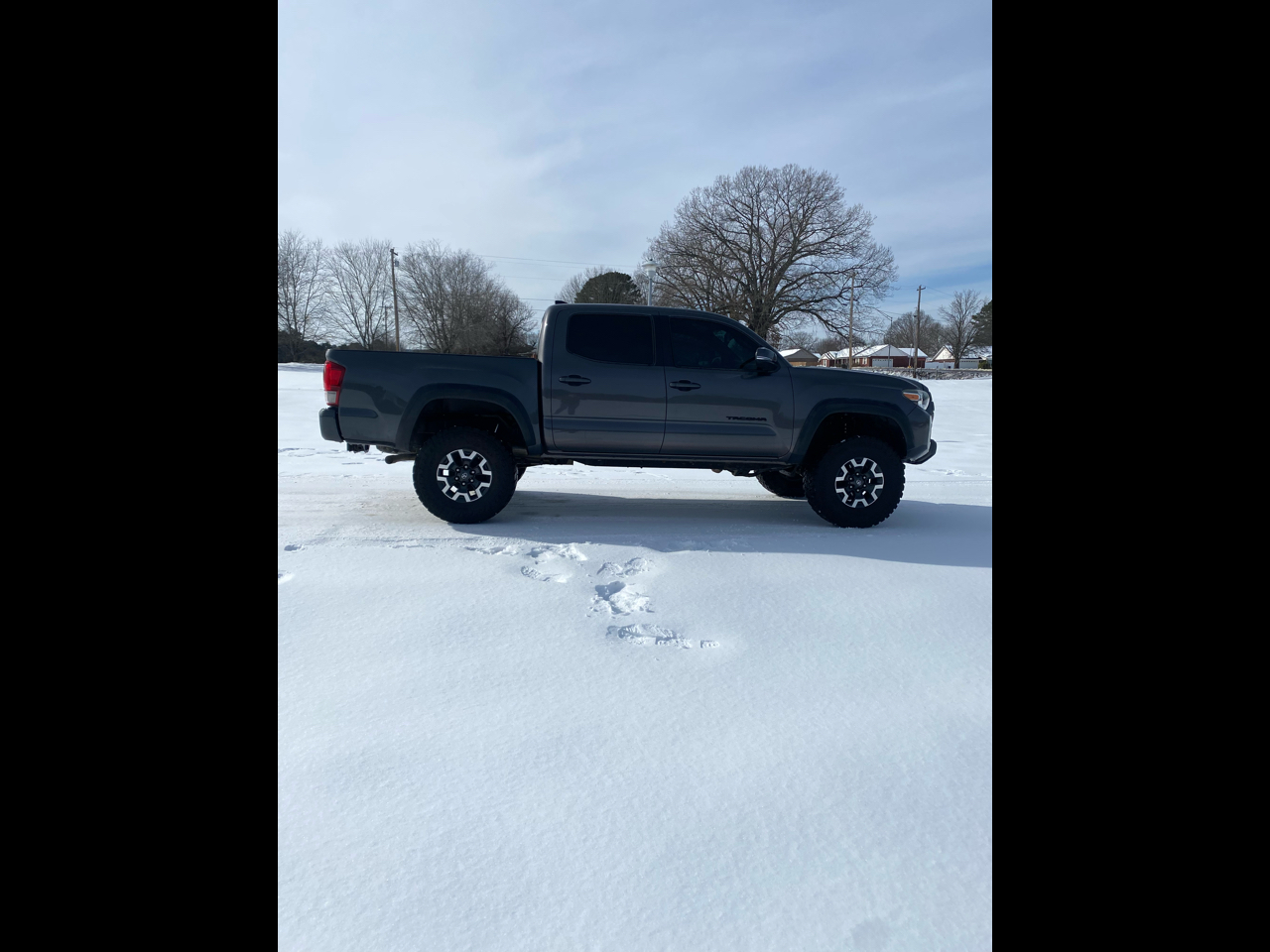 2016 Toyota Tacoma 4WD Double Cab V6 MT TRD Off Road (Natl)