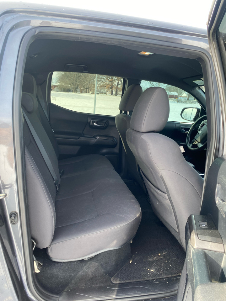 Toyota Tacoma 4WD Double Cab V6 MT TRD Off Road (Natl) 2016