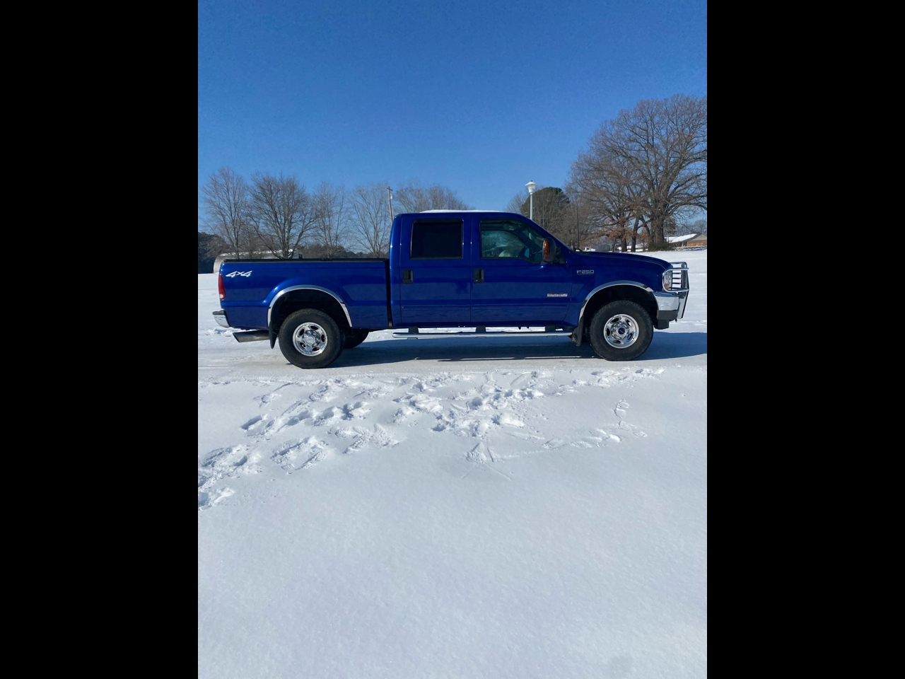 2003 Ford Super Duty F-250 Crew Cab 156" Lariat 4WD