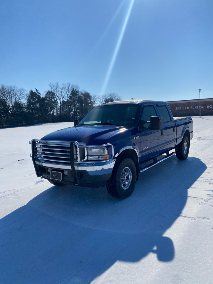 Ford Super Duty F-250 Crew Cab 156" Lariat 4WD 2003