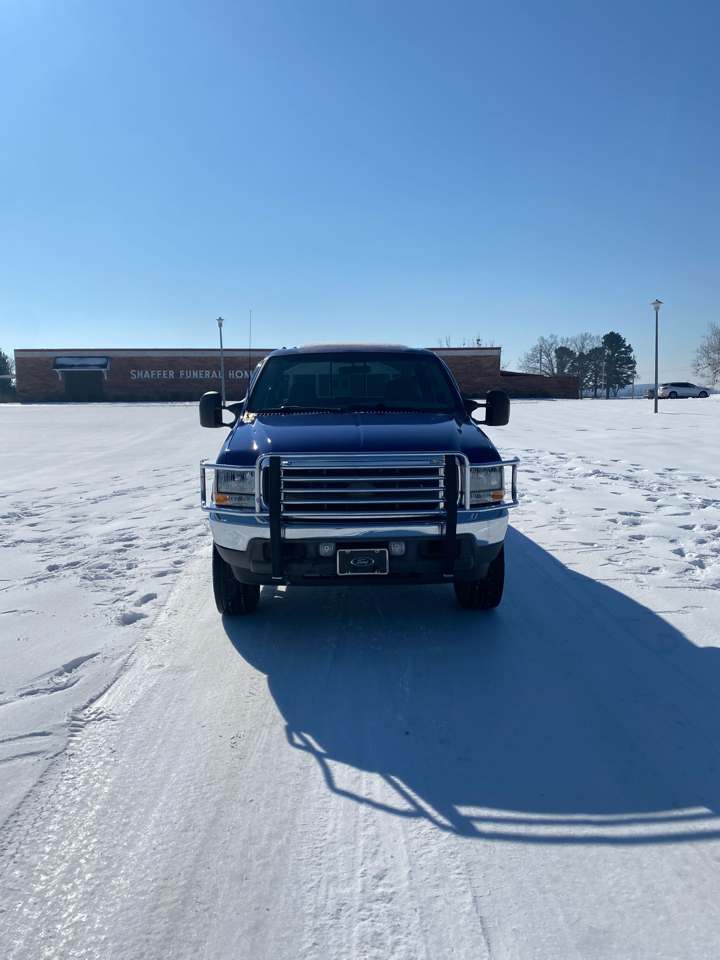 Ford Super Duty F-250 Crew Cab 156" Lariat 4WD 2003