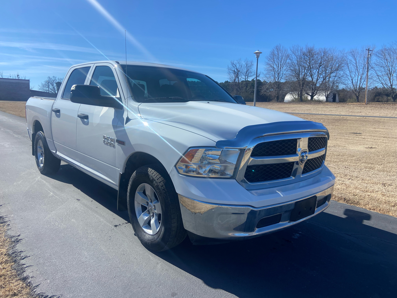 RAM 1500 2WD Crew Cab 140.5" Tradesman 2015