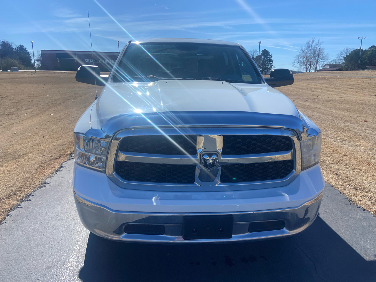 RAM 1500 2WD Crew Cab 140.5" Tradesman 2015