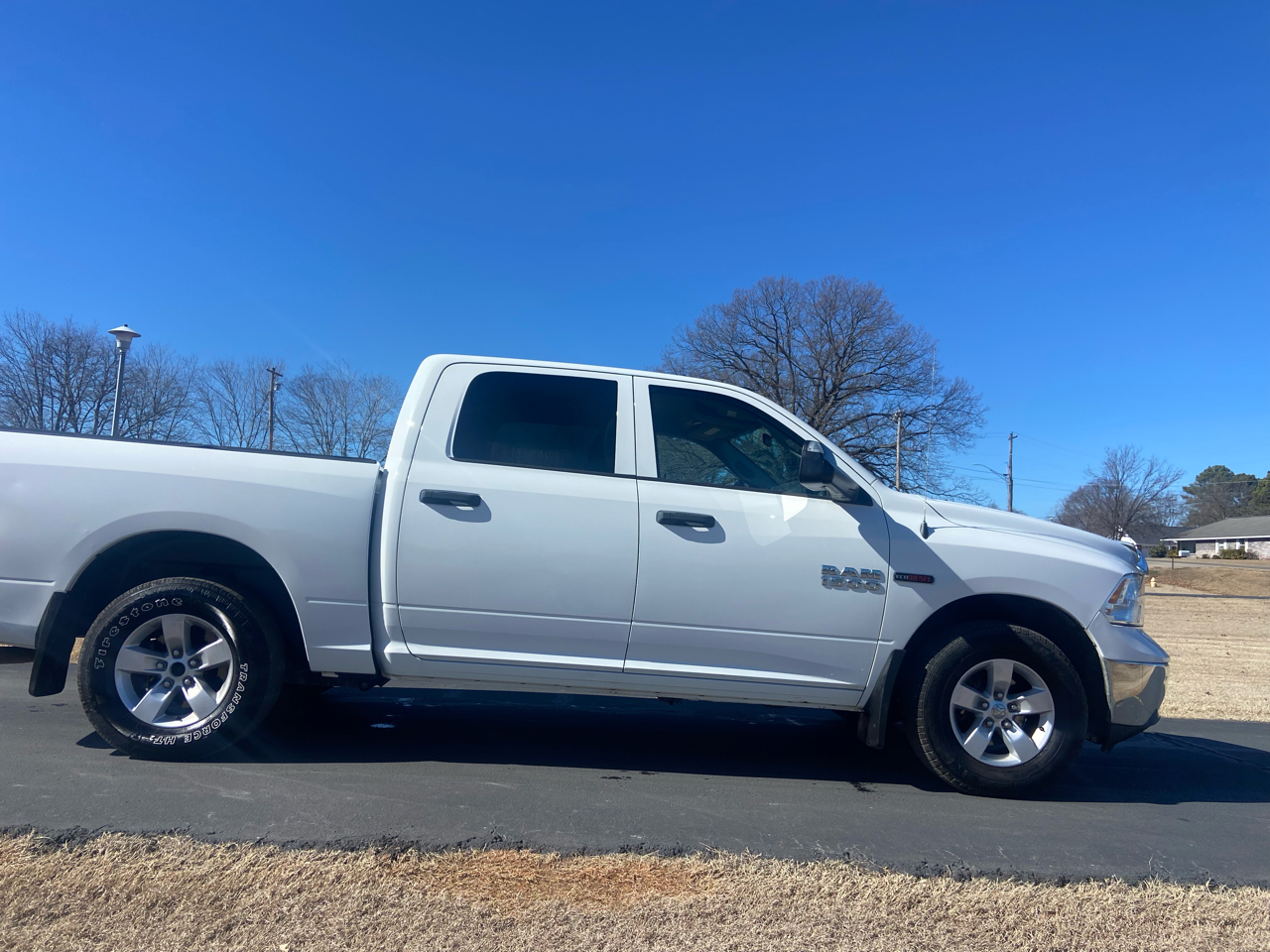 2015 RAM 1500 2WD Crew Cab 140.5" Tradesman