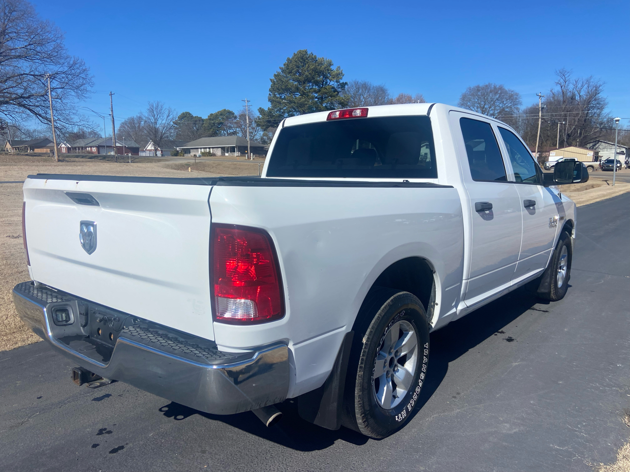 RAM 1500 2WD Crew Cab 140.5" Tradesman 2015