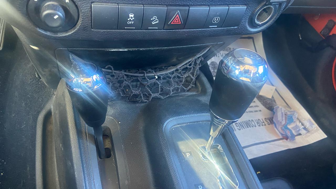 Jeep Wrangler Unlimited 4WD 4dr Sahara 2015