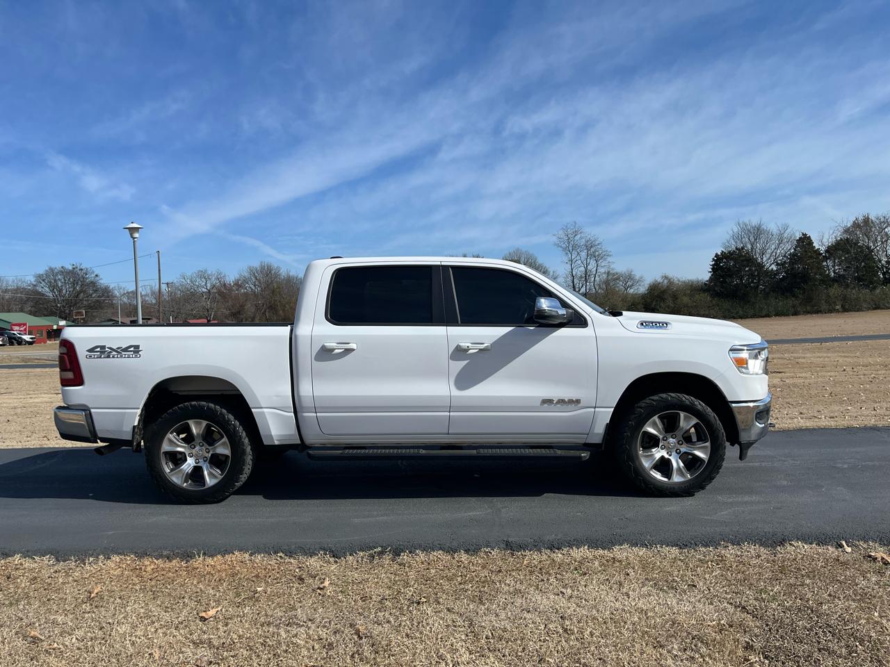 2023 RAM 1500 Laramie 4x4 Crew Cab 5'7" Box
