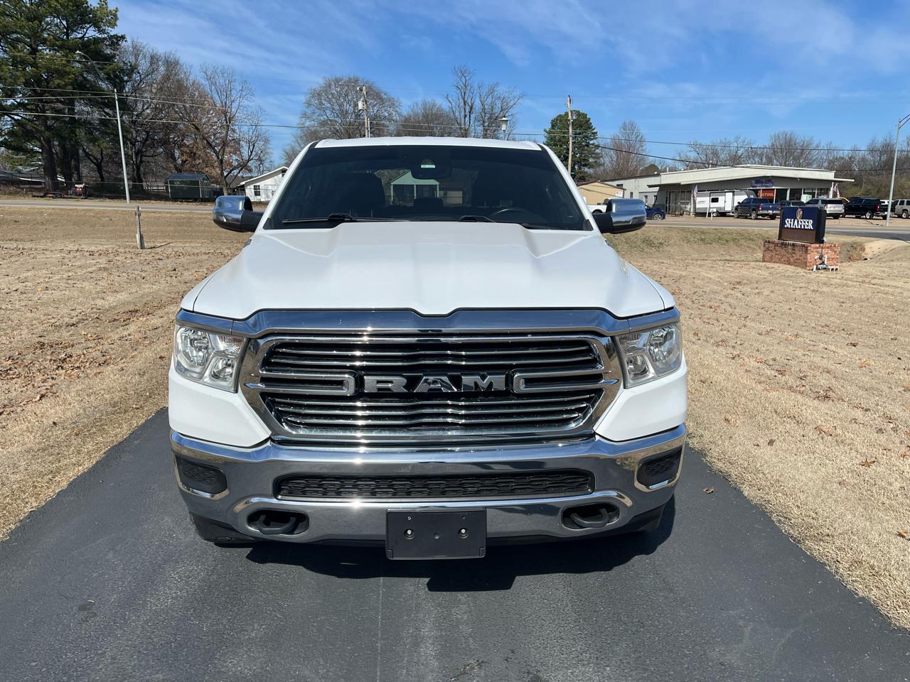 RAM 1500 Laramie 4x4 Crew Cab 5'7" Box 2023