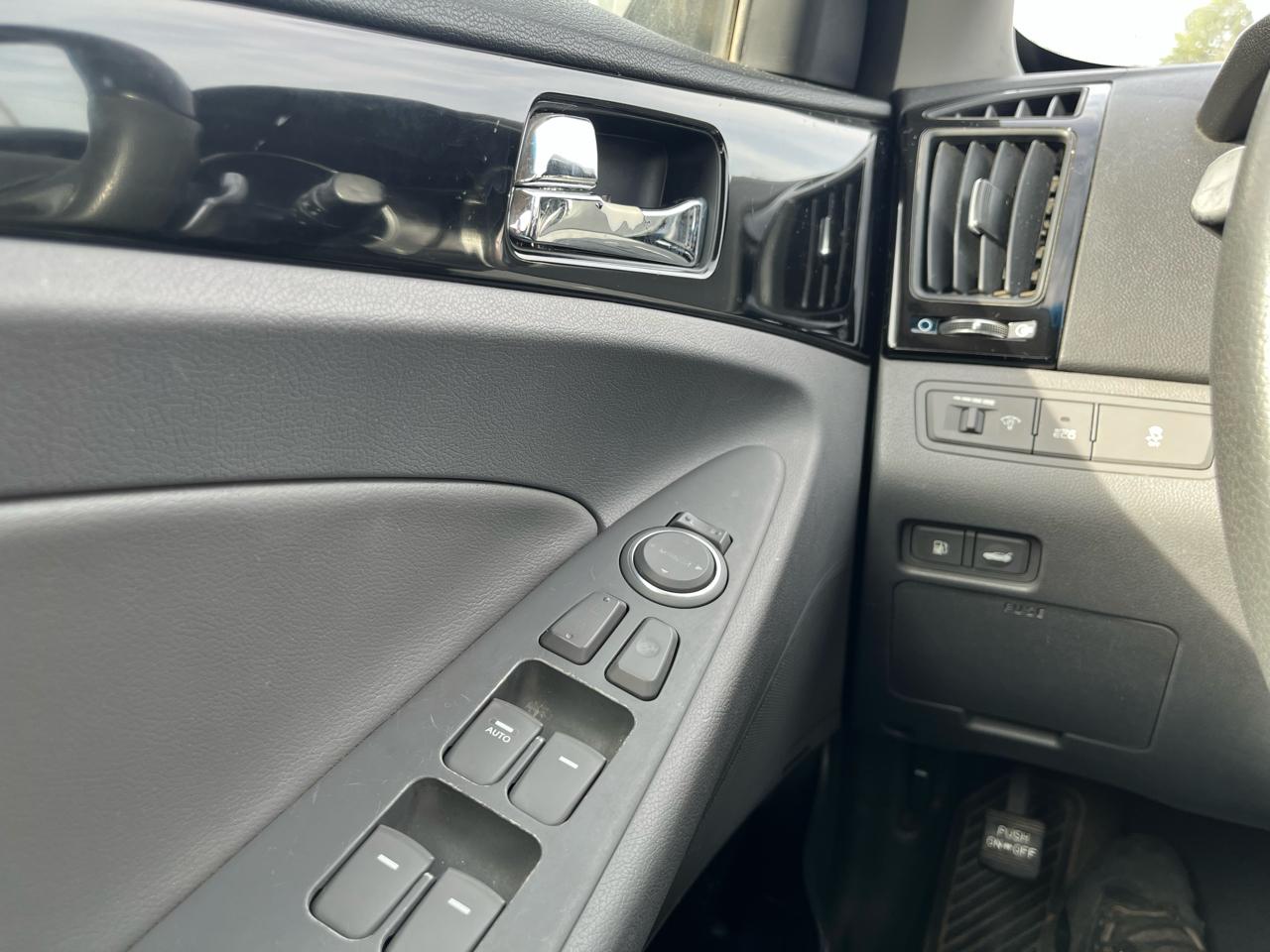 Volkswagen Tiguan 2.0T SEL R-Line Black FWD 2019