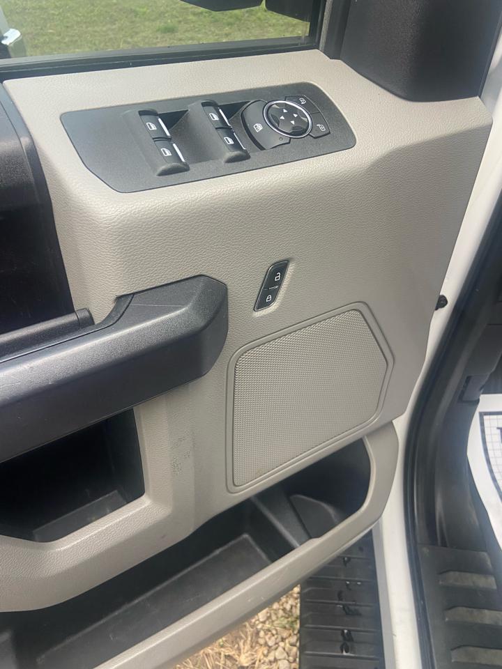 Ford F-150 Lariat 4WD SuperCab 8' Box 2020