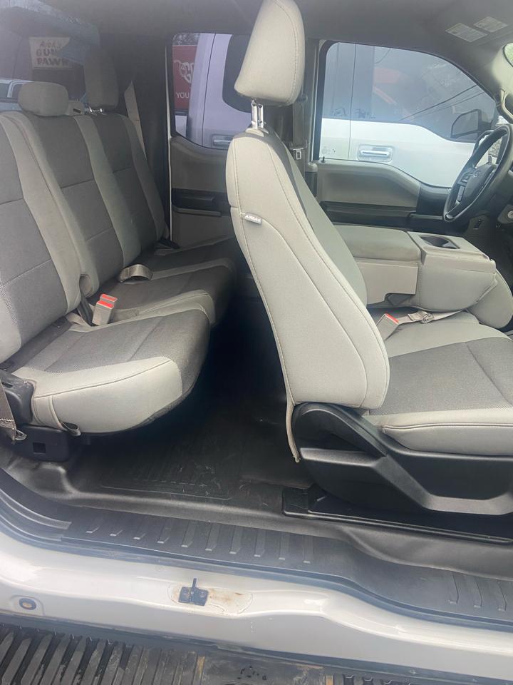 Ford F-150 Lariat 4WD SuperCab 8' Box 2020