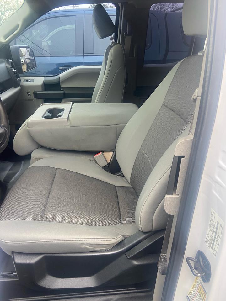 Ford F-150 Lariat 4WD SuperCab 8' Box 2020