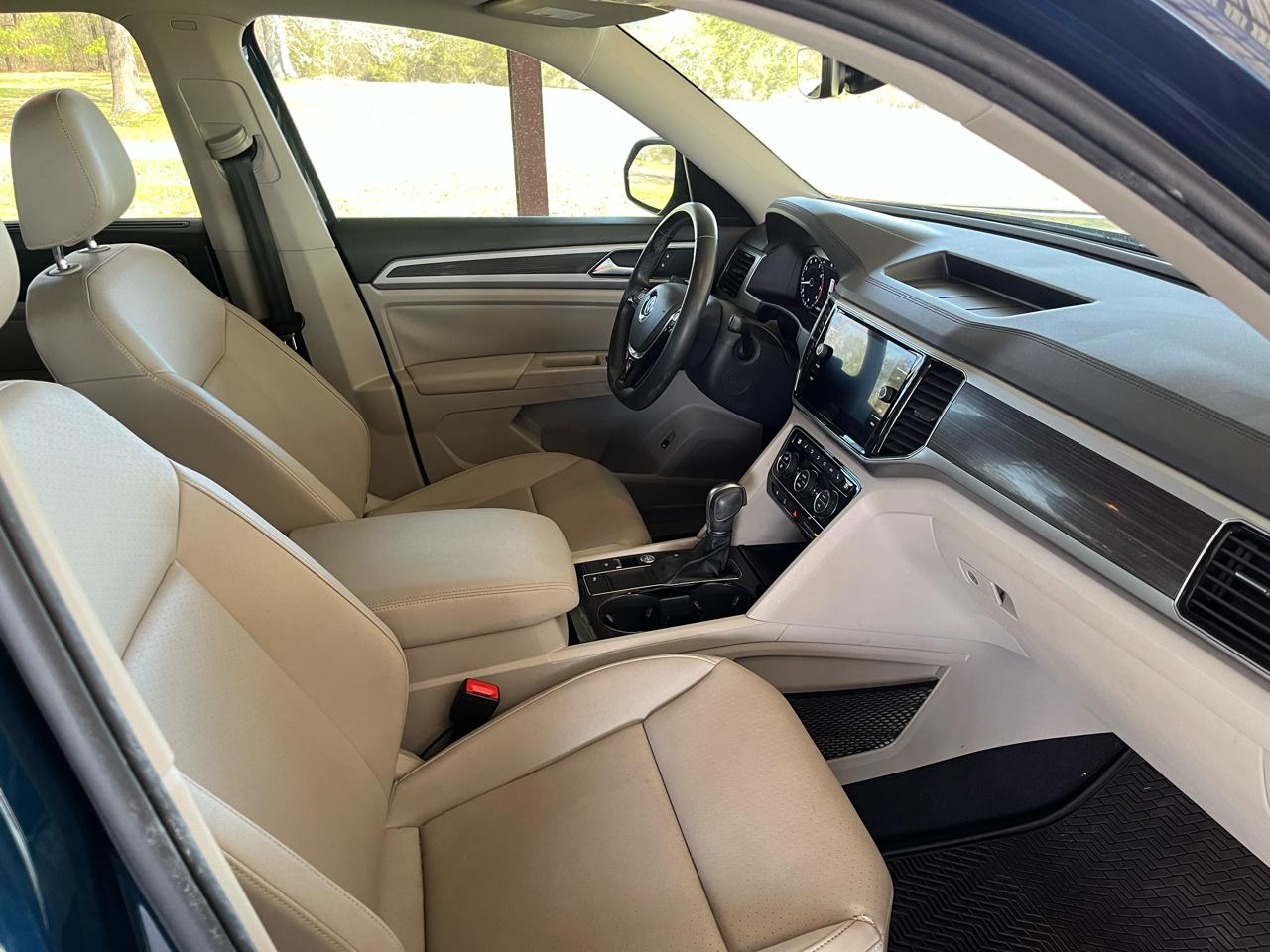 Volkswagen Atlas 3.6L V6 SEL FWD 2019