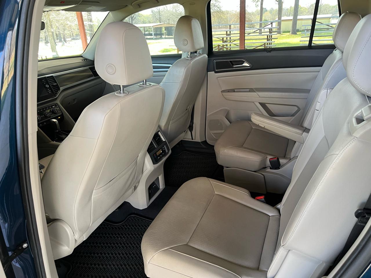 Volkswagen Atlas 3.6L V6 SEL FWD 2019