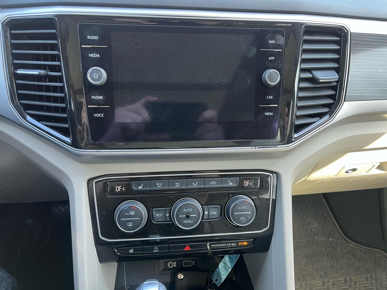 Volkswagen Atlas 3.6L V6 SEL FWD 2019