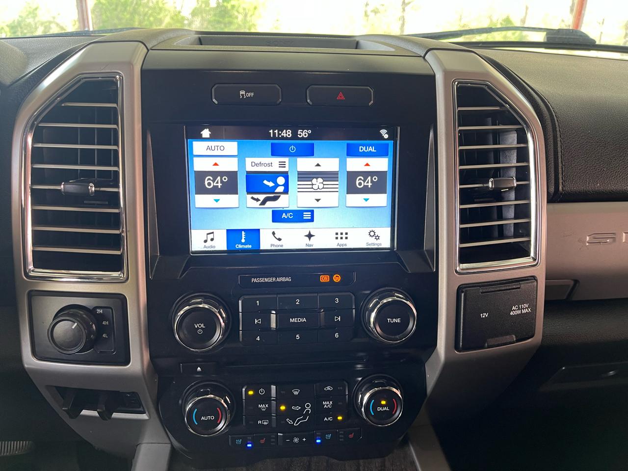 Ford Super Duty F-250 SRW King Ranch 4WD Crew Cab 8' Box 2017