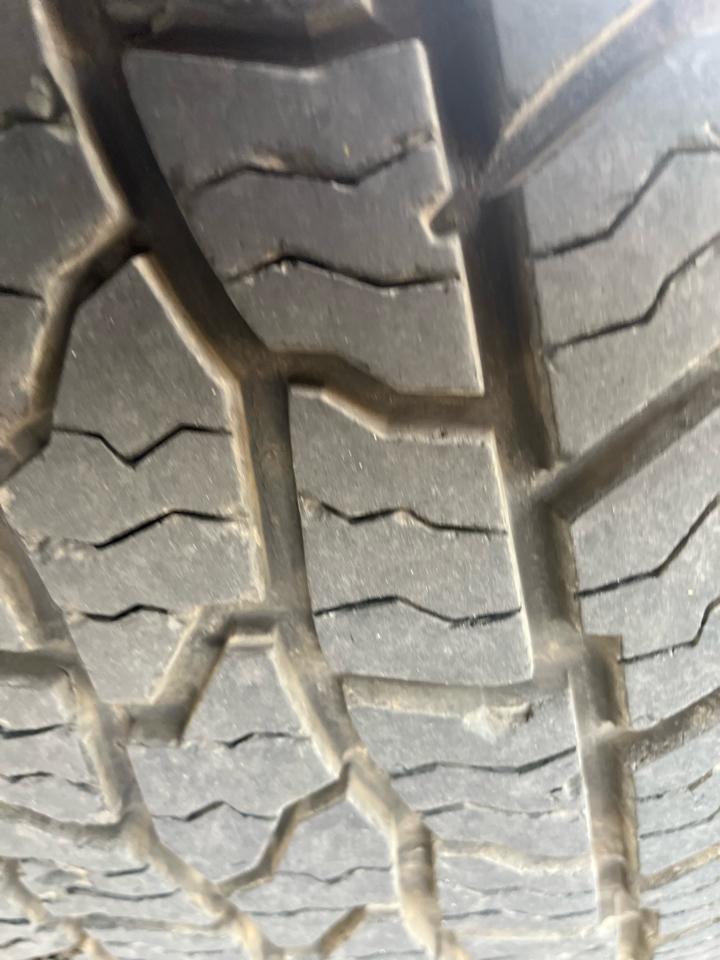 RAM 2500 Tradesman 4x4 Crew Cab 8' Box 2018