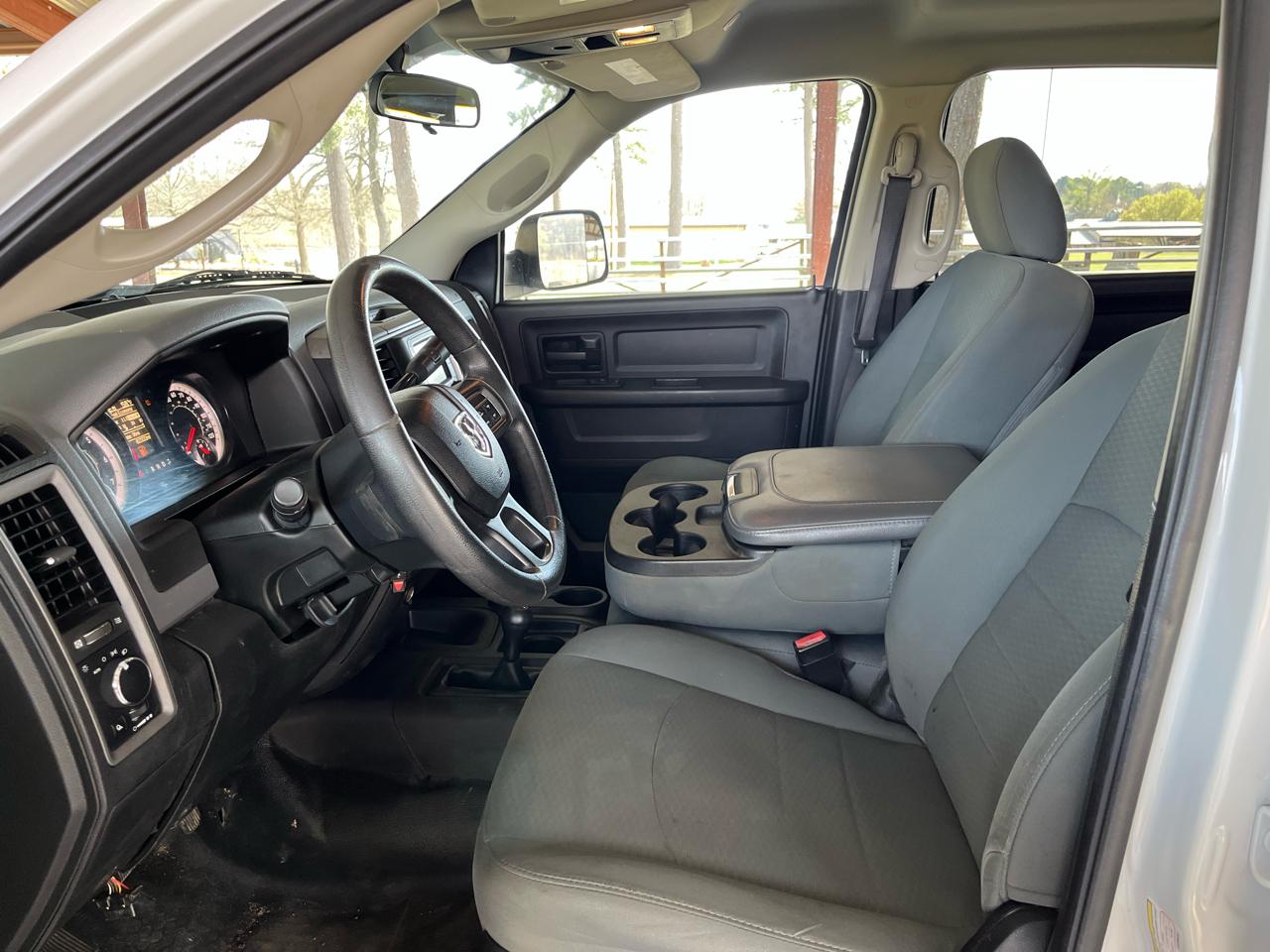 RAM 2500 Tradesman 4x4 Crew Cab 8' Box 2018