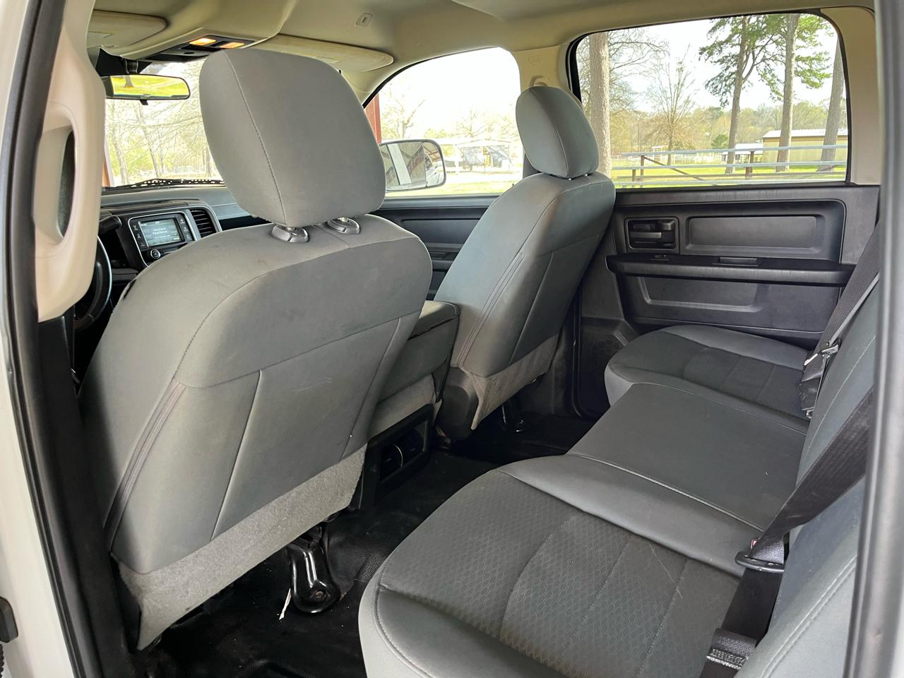 RAM 2500 Tradesman 4x4 Crew Cab 8' Box 2018