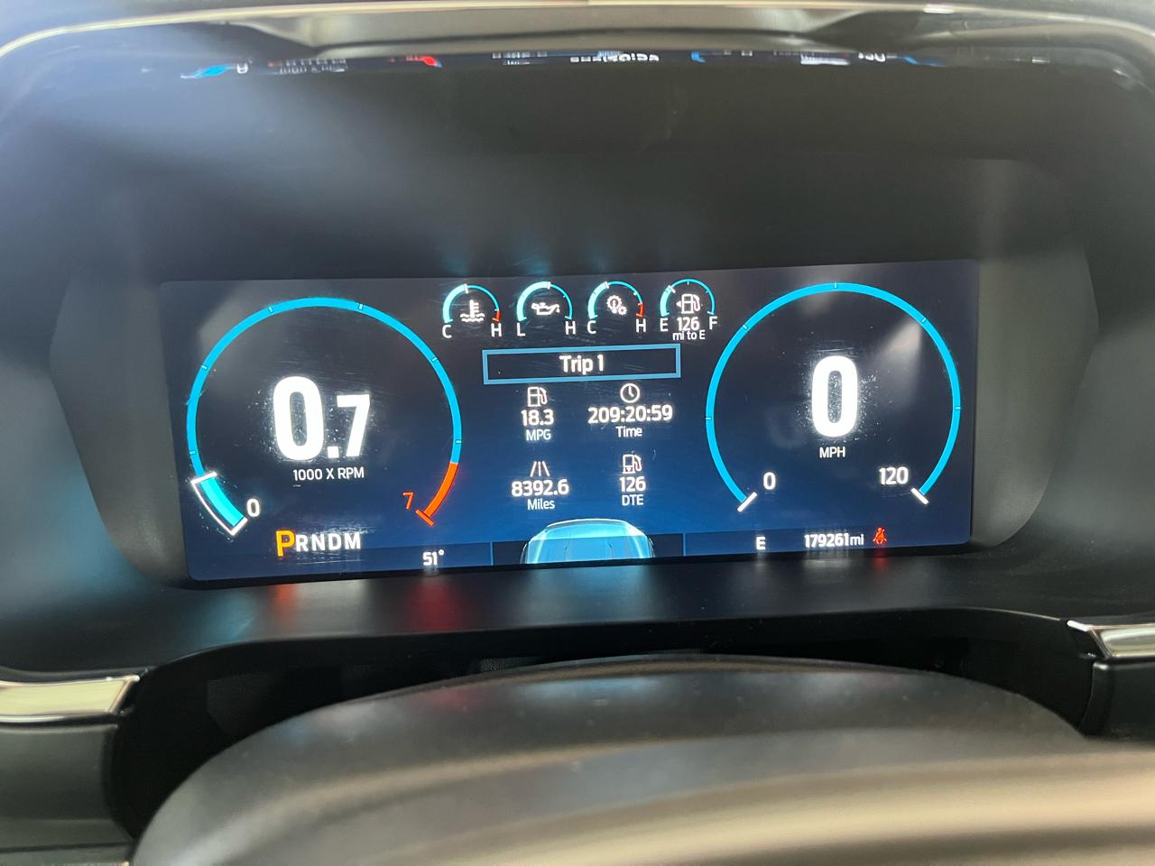 RAM 2500 Tradesman 4x4 Crew Cab 8' Box 2018