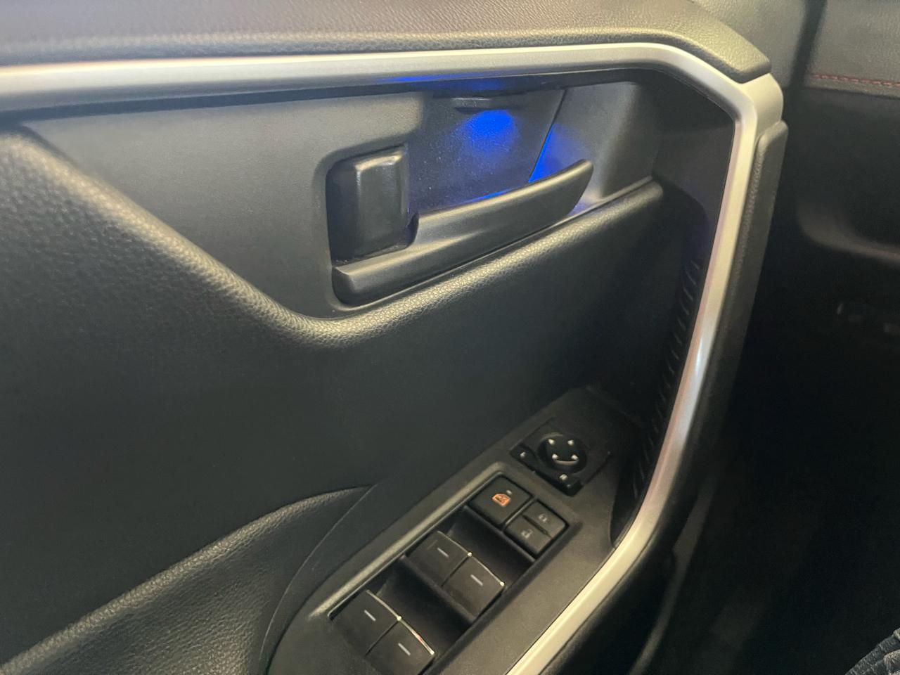 Toyota RAV4 Prime SE (Natl) 2021