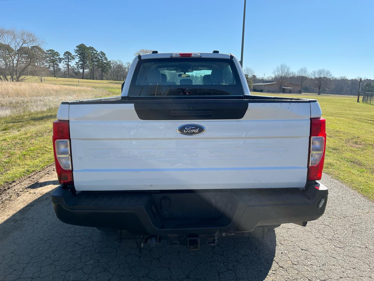 Ford Super Duty F-350 SRW 4WD Crew Cab 156" XL 2022