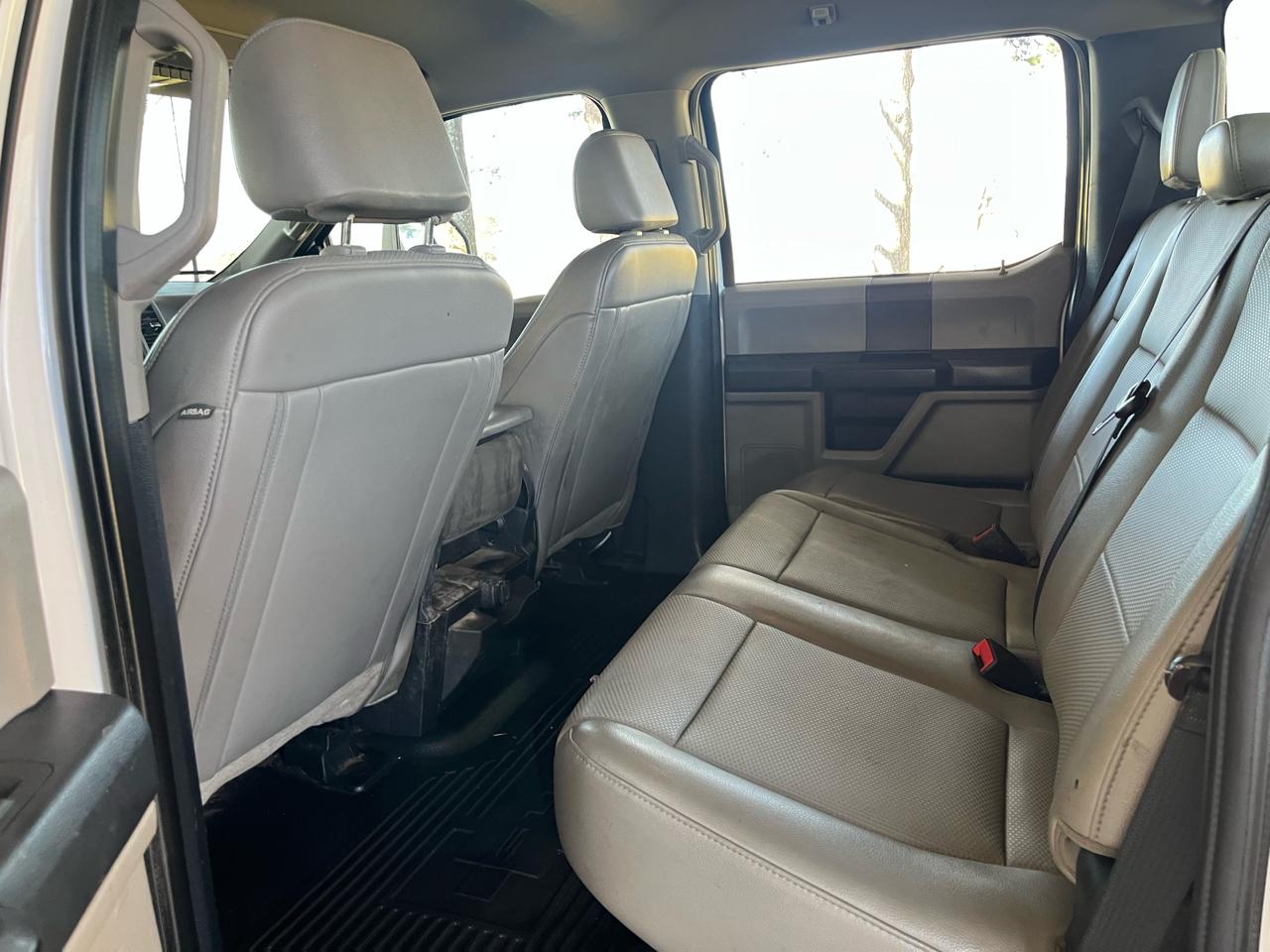 Ford Super Duty F-350 SRW 4WD Crew Cab 156" XL 2022