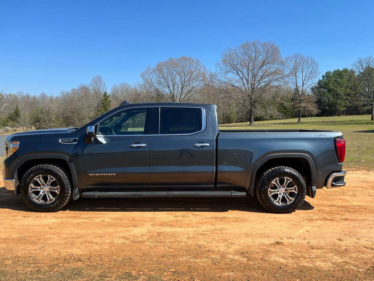 GMC Sierra 1500 2WD Crew Cab 143.5" SLT 2019