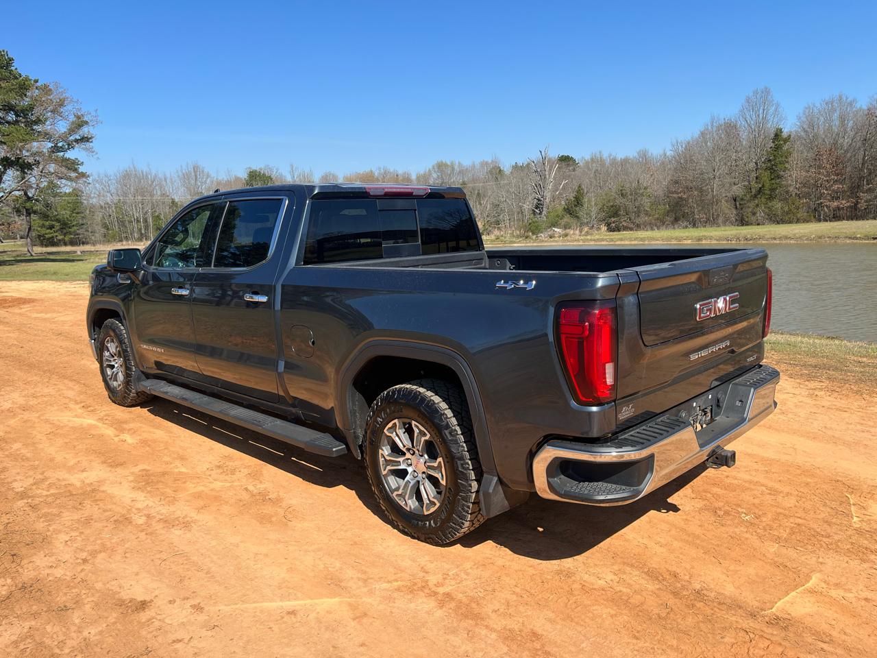 GMC Sierra 1500 2WD Crew Cab 143.5" SLT 2019