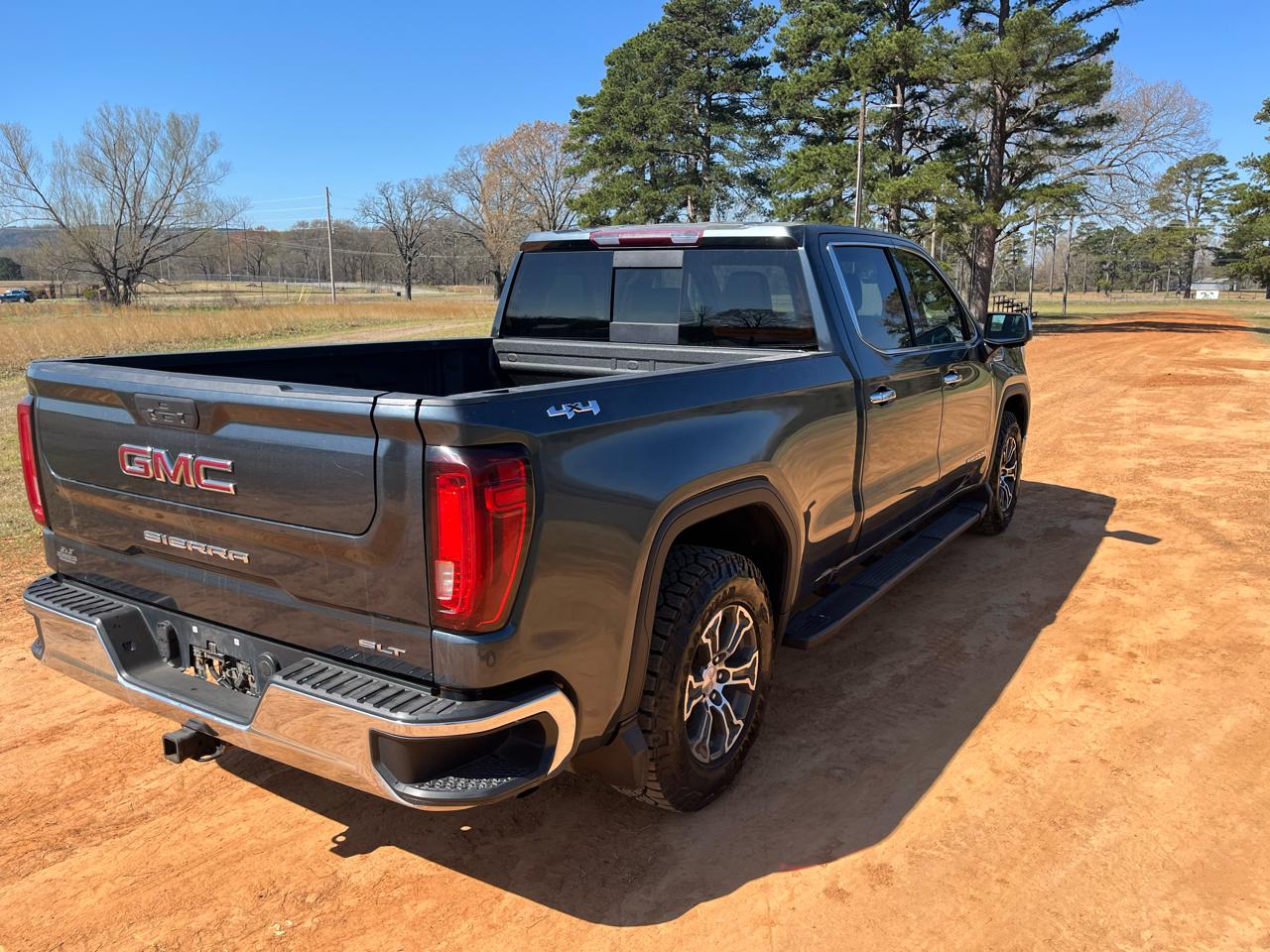 GMC Sierra 1500 2WD Crew Cab 143.5" SLT 2019