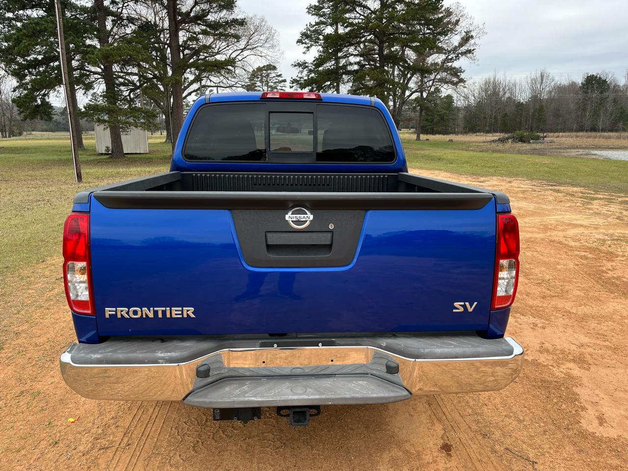 Nissan Frontier 2017.5 Crew Cab 4x4 SV V6 Manual 2014