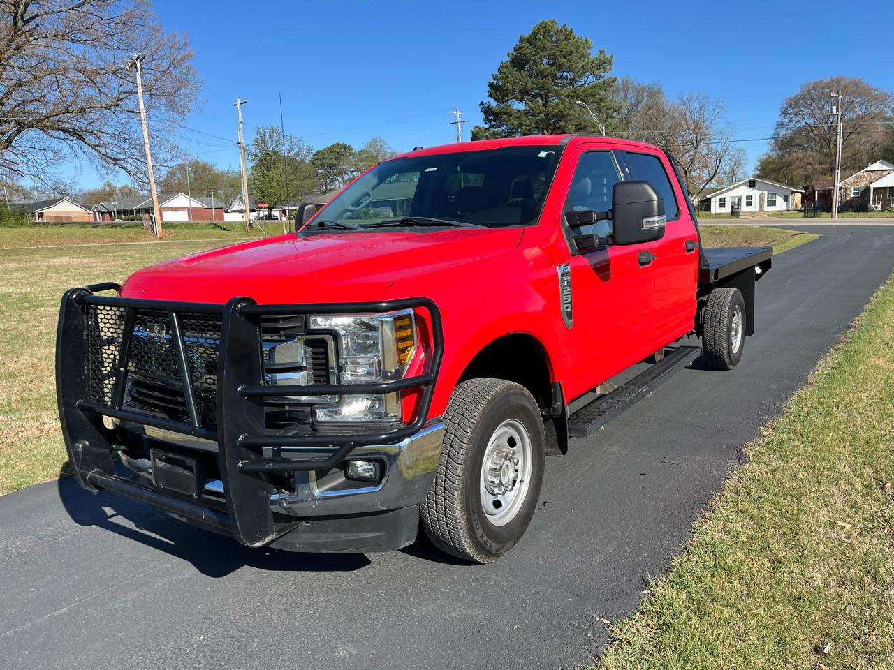 Ford Super Duty F-250 SRW 4WD Crew Cab 156" XLT 2019
