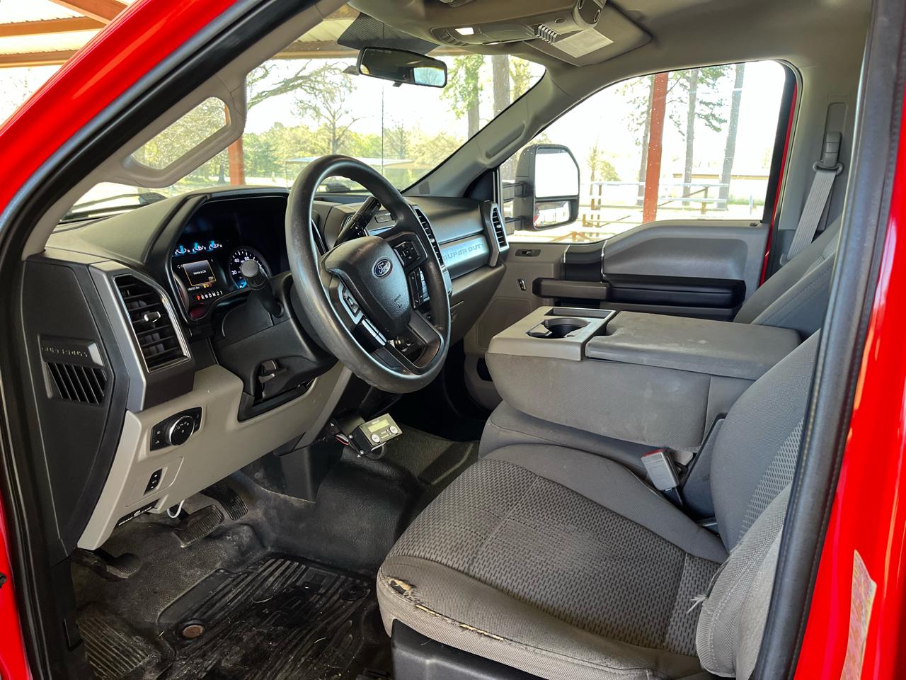 Ford Super Duty F-250 SRW 4WD Crew Cab 156" XLT 2019