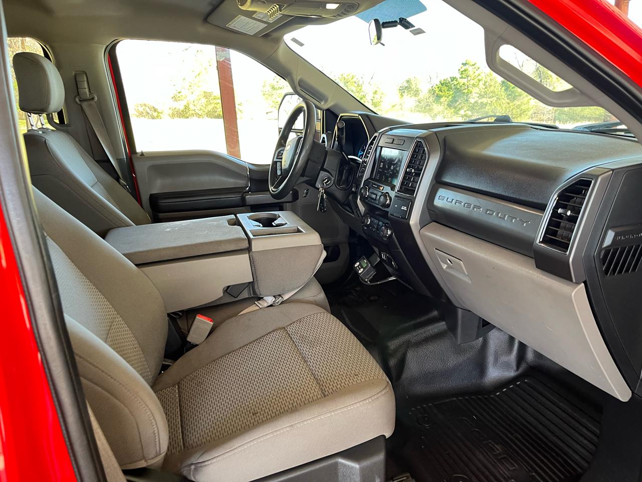 Ford Super Duty F-250 SRW 4WD Crew Cab 156" XLT 2019