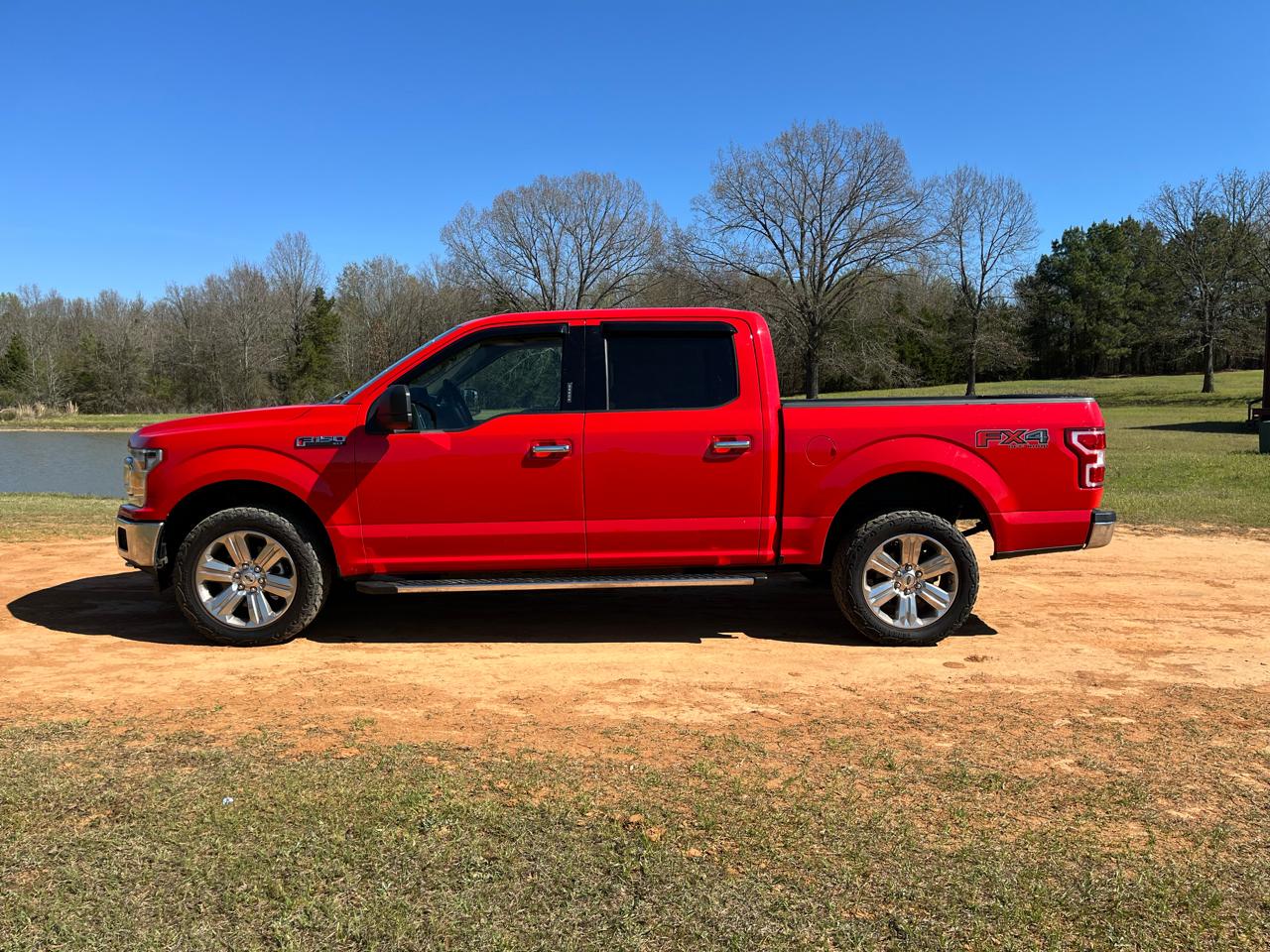 Ford F-150 4WD Reg Cab 126" FX4 2020