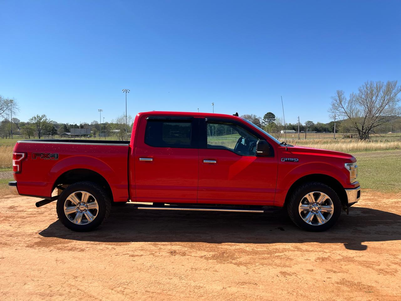 Ford F-150 4WD Reg Cab 126" FX4 2020