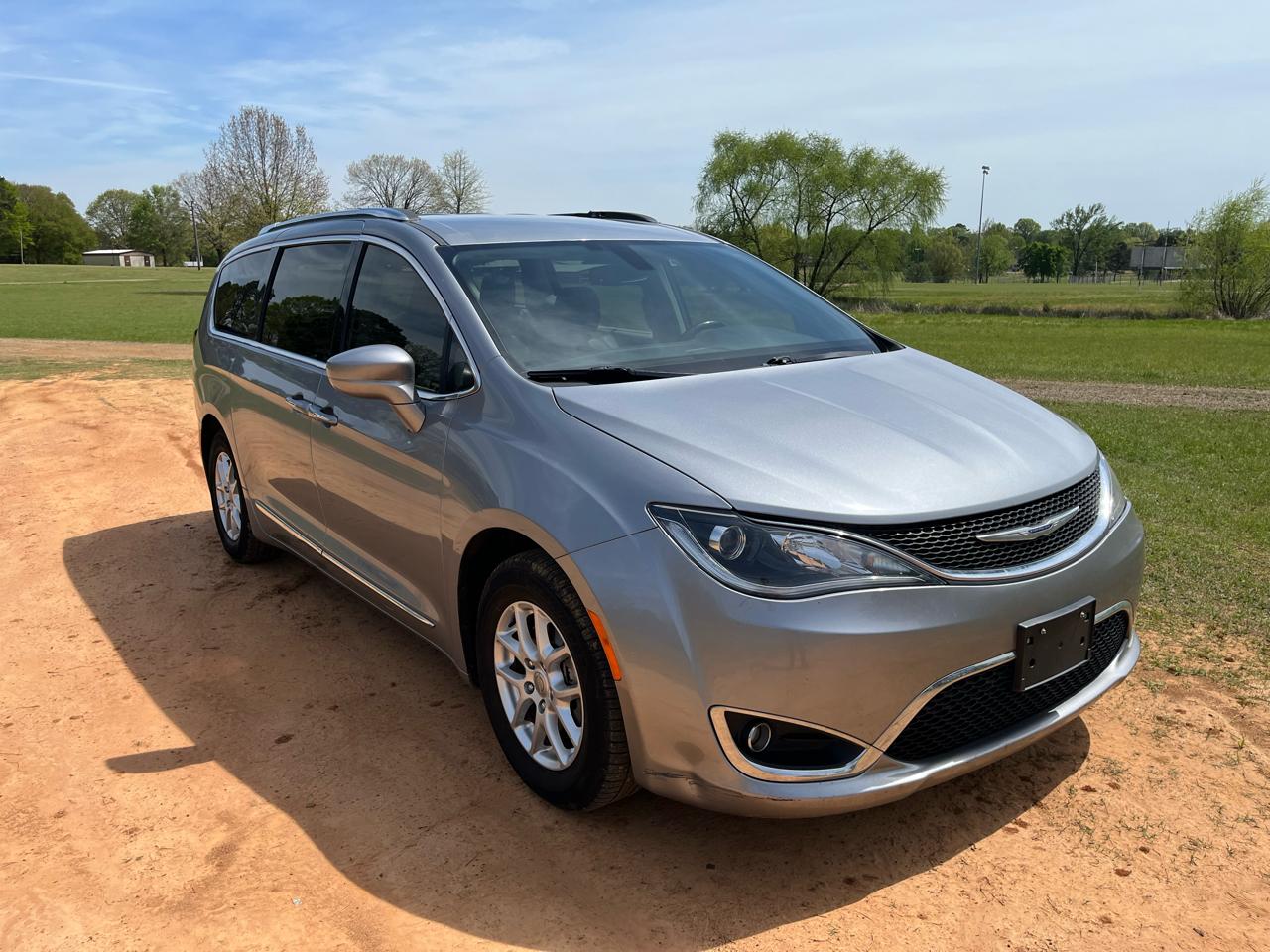 Chrysler Pacifica Touring L FWD 2020
