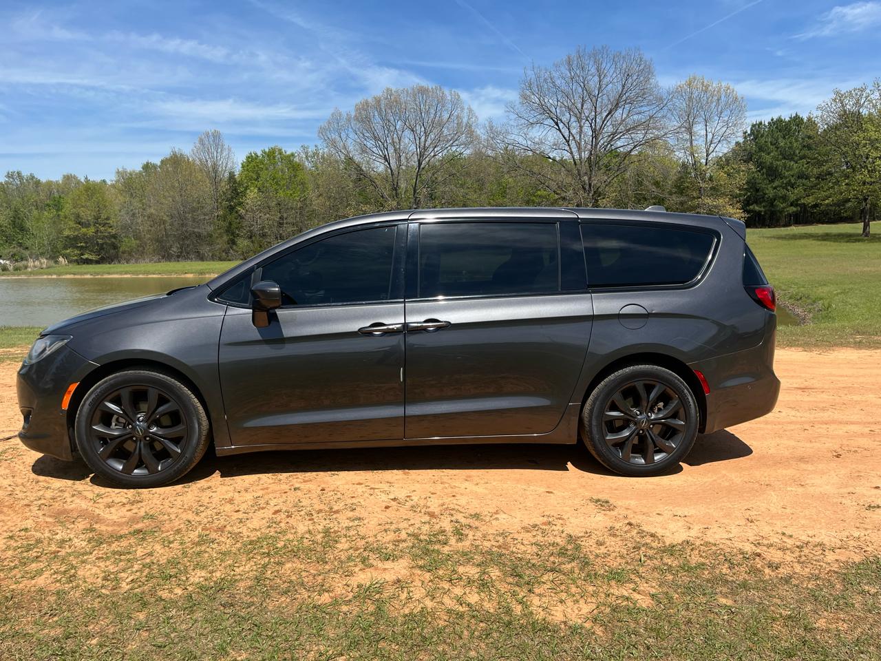 Chrysler Pacifica 4dr Wgn Limited 2019