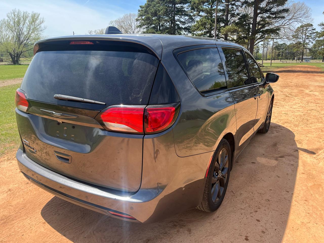 Chrysler Pacifica 4dr Wgn Limited 2019