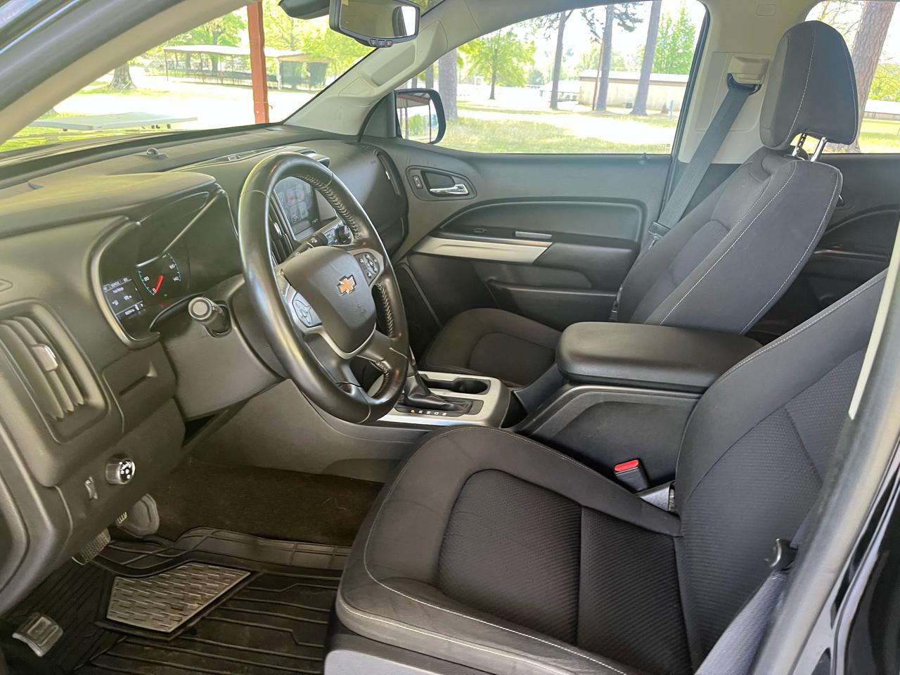 Chevrolet Colorado 2WD Crew Cab 128.3" LT 2015