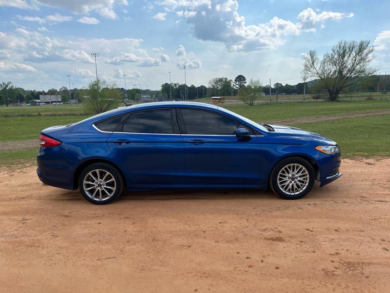 Ford Fusion SEL 4D Sedan V6 2017