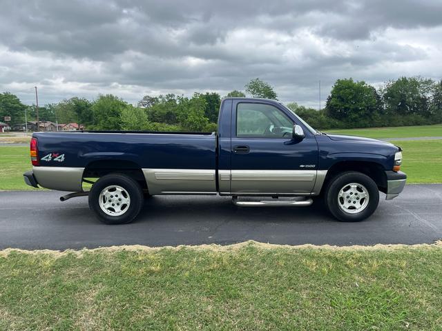 Blue 2000 Chevrolet Silverado 1500 Pickup Truck
